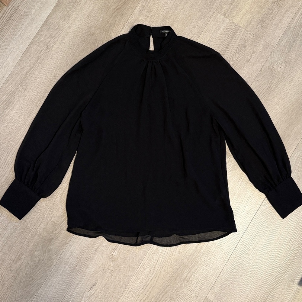 Dynamite Classic Black Blouse
